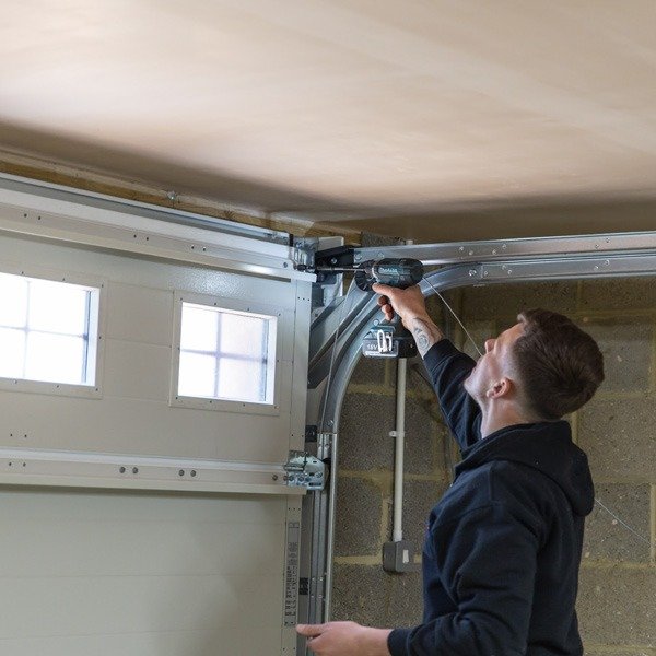 BIY offer reliable new garage door installation services